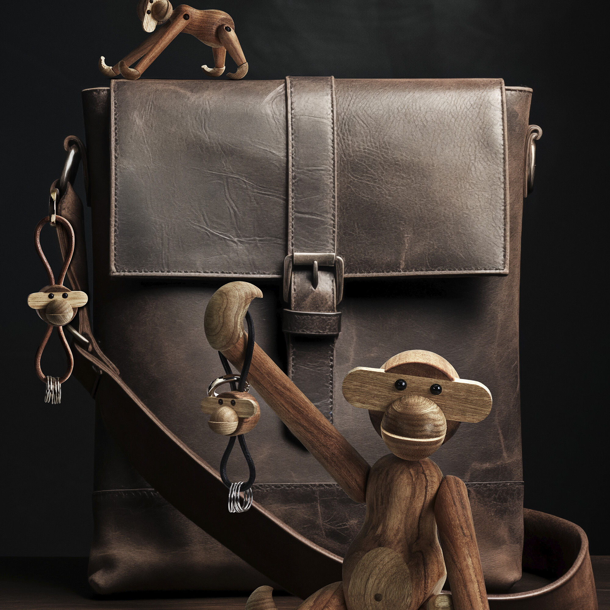 Monkey Keychain, gold