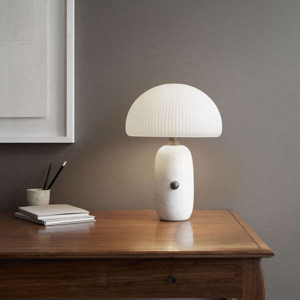 VIPP591 Sculpture Table Lamp Small, white, Vipp