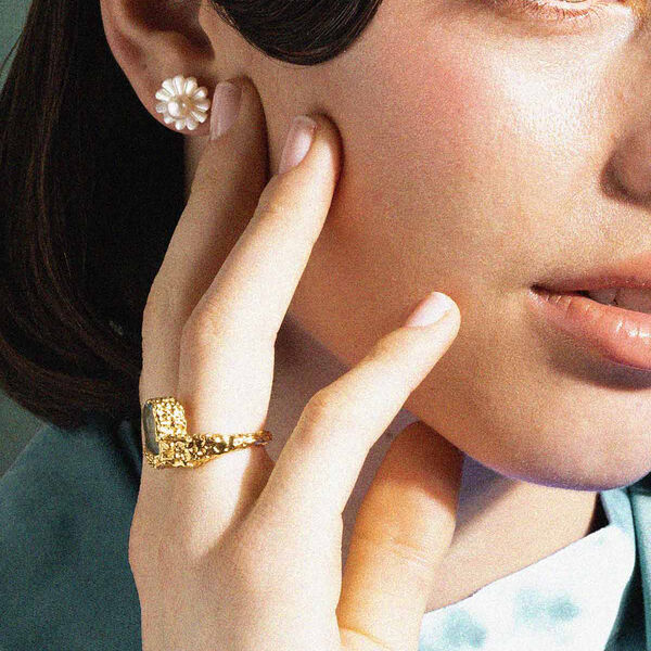 VENUS DAYDREAM DOT EARRINGS, gold plated VENUS DAYDREAM DOT EARRINGS, gold plated, House of Vincent