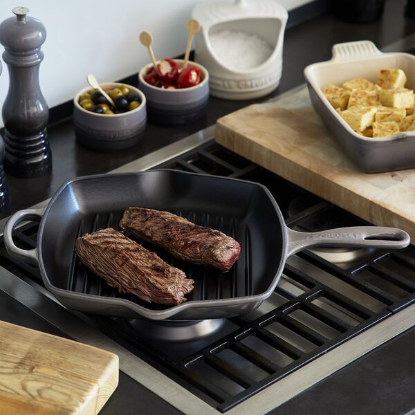 Signature cast iron square grillit 26 cm, flint, Le Creuset