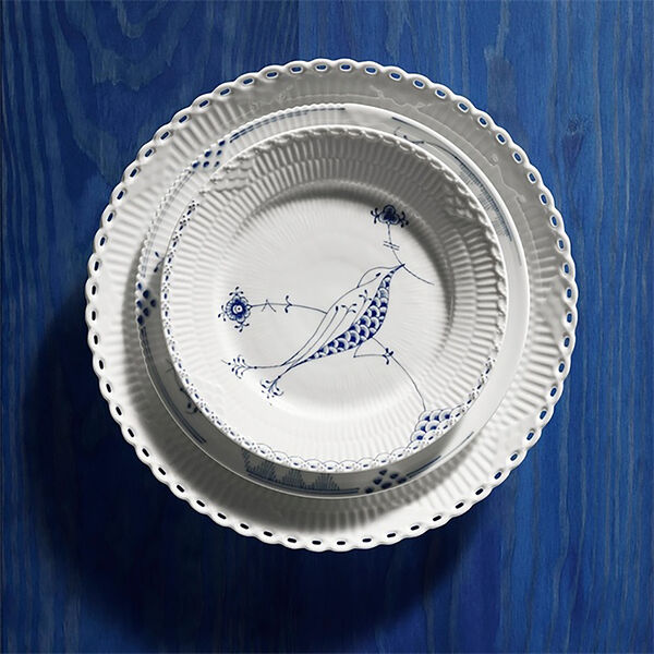 White Fluted Full Lace Plate &Oslash; 27 cm, Royal Copenhagen
