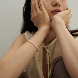 Sky Bracelet, Sorelle