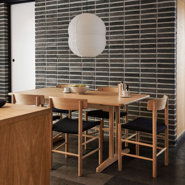 J39 Mogensen Chair with Seat Upholstery, oiled oak/black canvas J39 Mogensen Chair with Seat Upholstery, oiled oak/black canvas, Fredericia Furniture