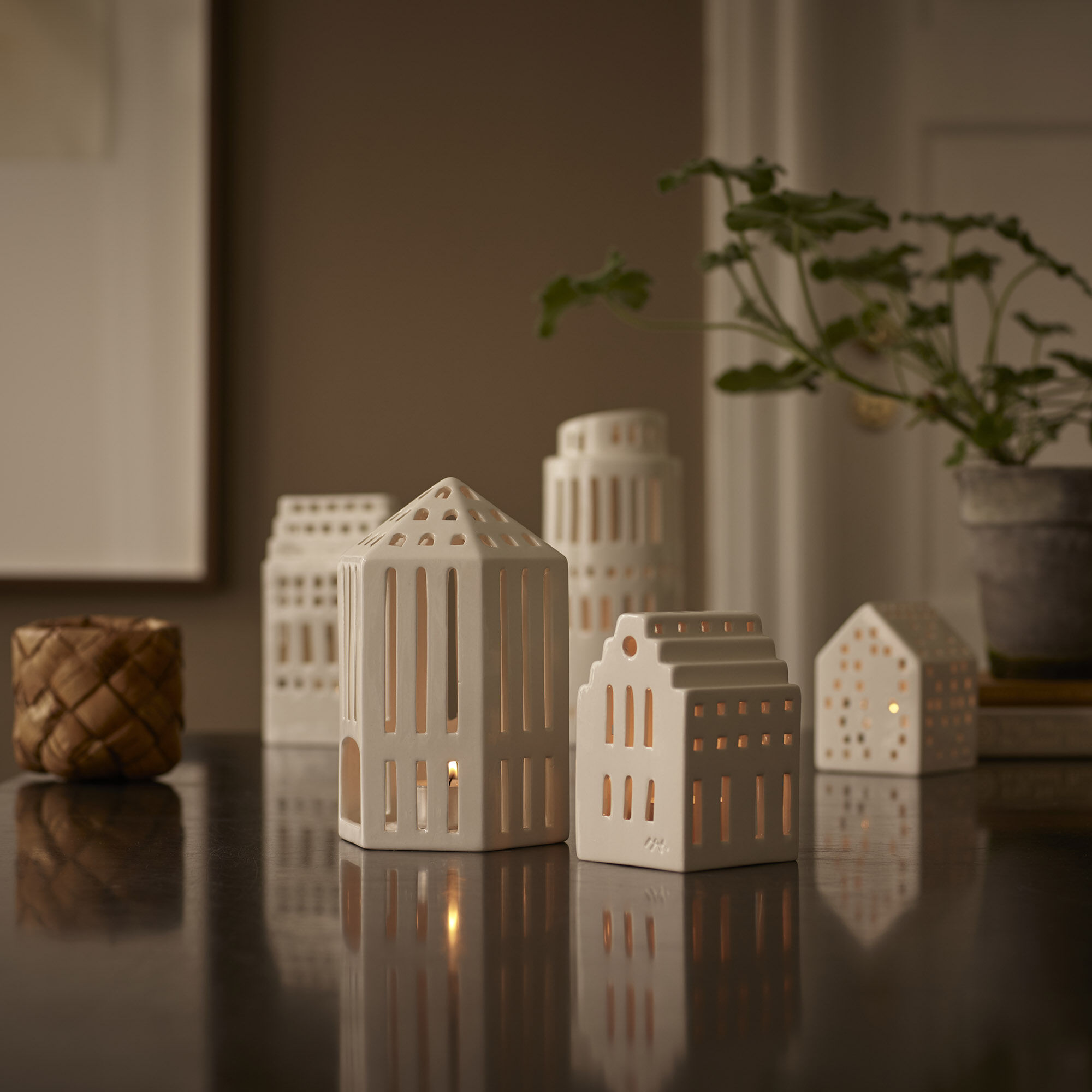 Urbania Lighthouse Classic