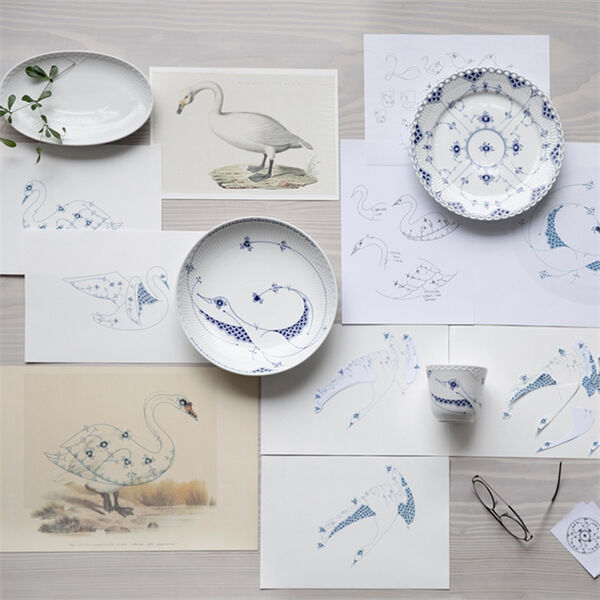 Blue Fluted Full Lace plate &Oslash; 25 cm, Royal Copenhagen