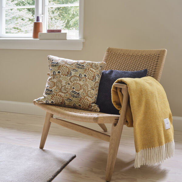 Waves Throw, mustard, Compliments