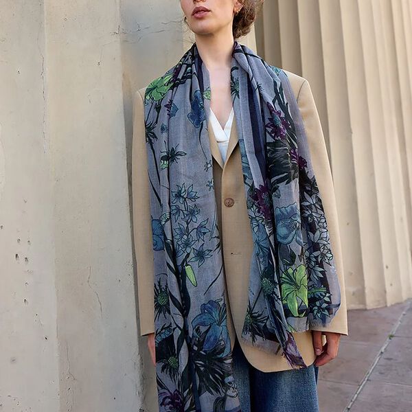 LIVING&nbsp;GARDEN&nbsp;Scarf, grey, Bella Ballou