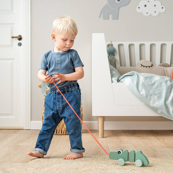 Croco Pull Along Wiggle Toy, green, Done by Deer