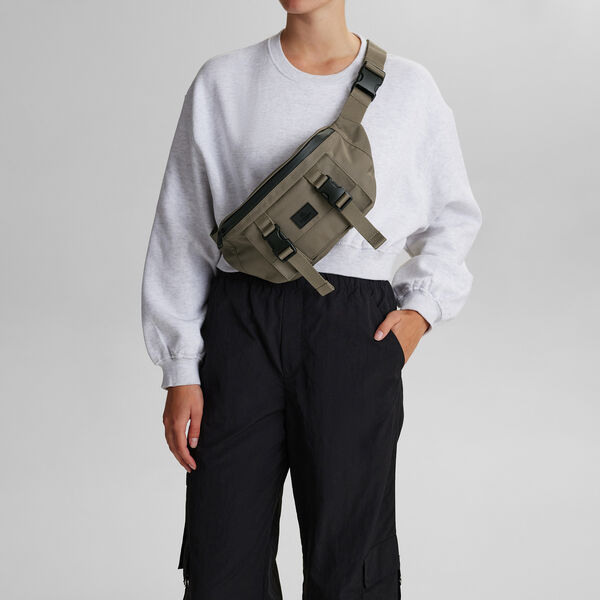 EastMBG Bum Bag Recycled, walnut, Markberg