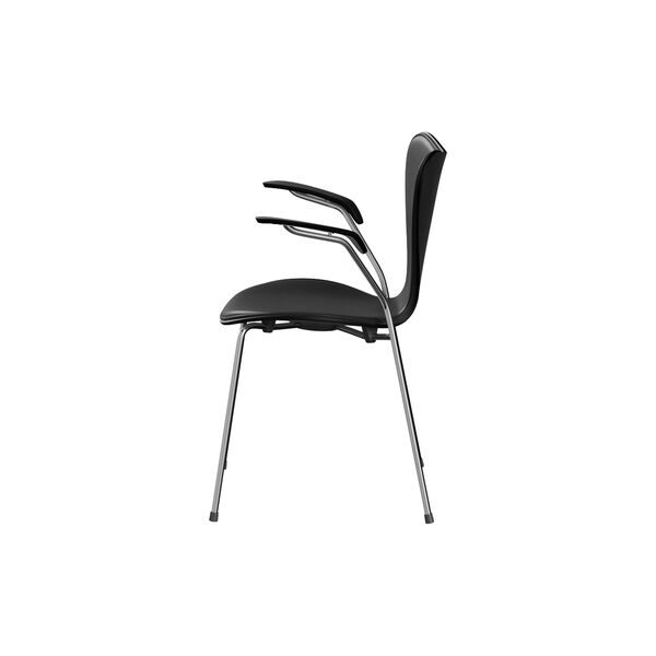 Series 7&trade; 3207 Front Upholstered Chair, Grace Black, Fritz Hansen