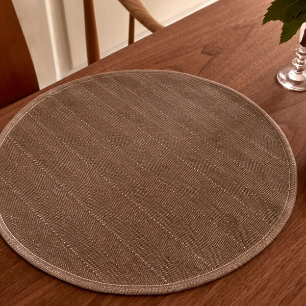 HERRINGBONE Placemat, walnut HERRINGBONE Placemat, walnut, Georg Jensen Damask