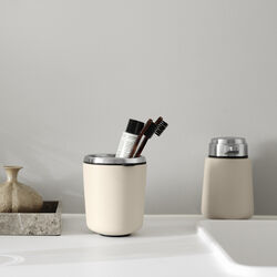 VIPP9 Soap Dispenser, beige VIPP9 Soap Dispenser, beige, Vipp