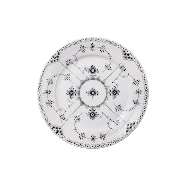 Black Fluted Half Lace Plate &Oslash; 22 cm, Royal Copenhagen