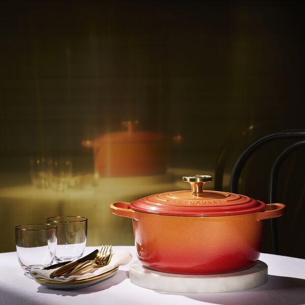 Round cast iron Anniversary round casserole &Oslash; 24 cm, flamme dor&eacute;e, Le Creuset