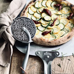 Pizza Cutter, Made by Mama