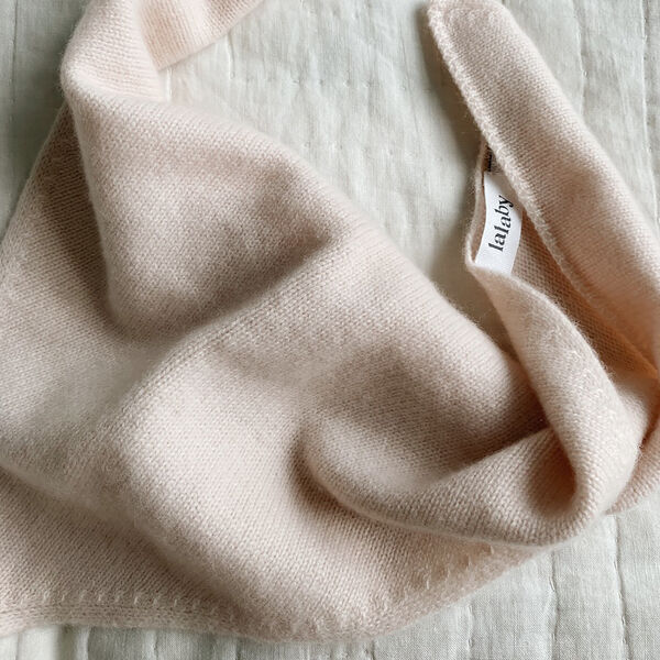 Atlas Scarf, powder, Lalaby