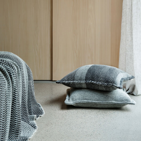 FRI Cushion, gray day, R&oslash;ros Tweed