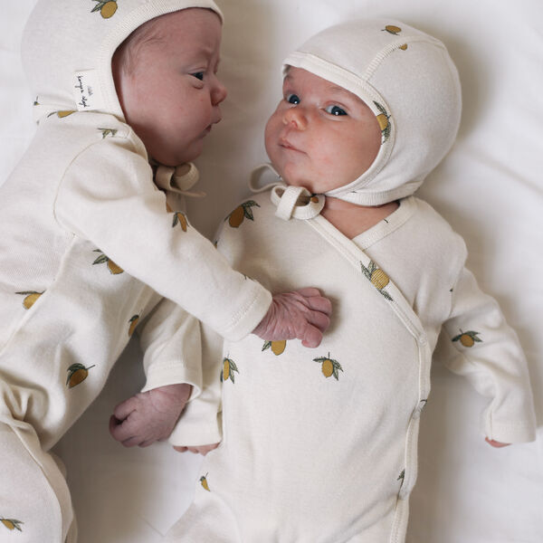 Newborn Onesie, lemon Newborn Onesie, lemon, Konges Sløjd