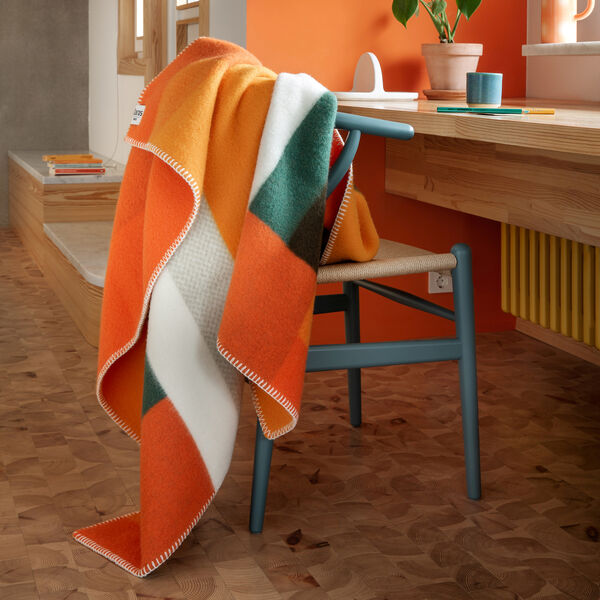 MIKKEL Throw, orange, R&oslash;ros Tweed