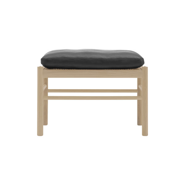 OW149F Colonial Footstool, white oiled oak/black, Carl Hansen & Søn