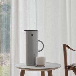 EM77 Vacuum Jug 1 L, light grey, Stelton