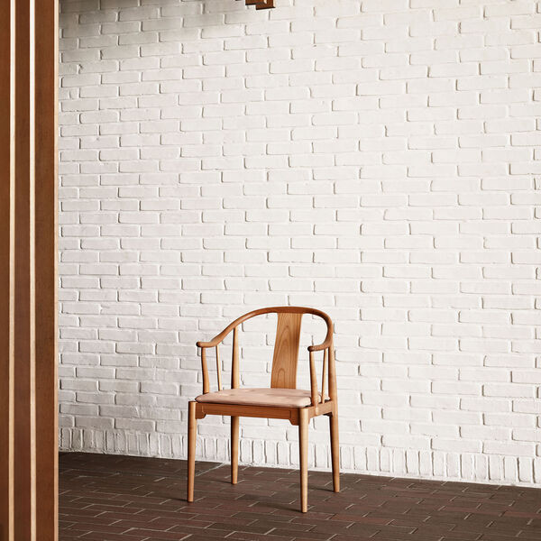 China Chair™ 80th Anniversary Edition, oiled cherry/natural China Chair™ 80th Anniversary Edition, oiled cherry/natural, Fritz Hansen