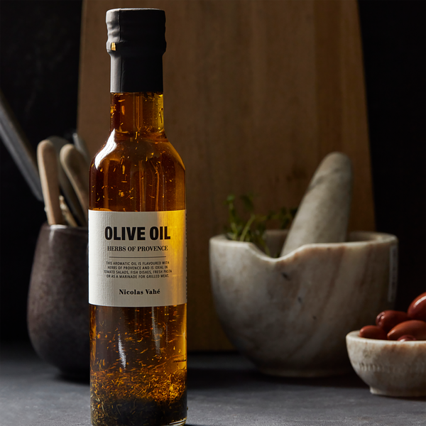 Olive oil Herbes de Provence, Nicolas Vah&eacute;