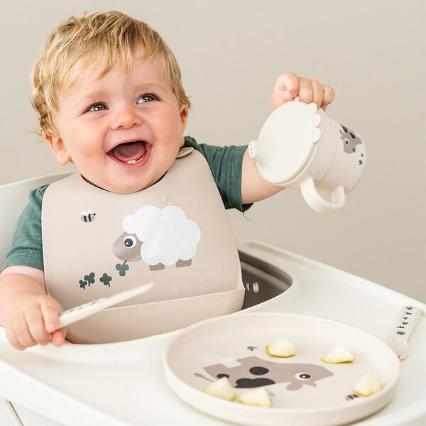 Sheepy Silicone Bib, sand, Done by Deer