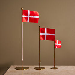 Table flagpole, brass, Piet Hein