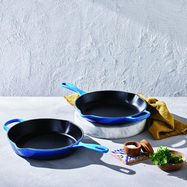 Signature cast iron round skillet &Oslash; 23 cm, azure blue, Le Creuset
