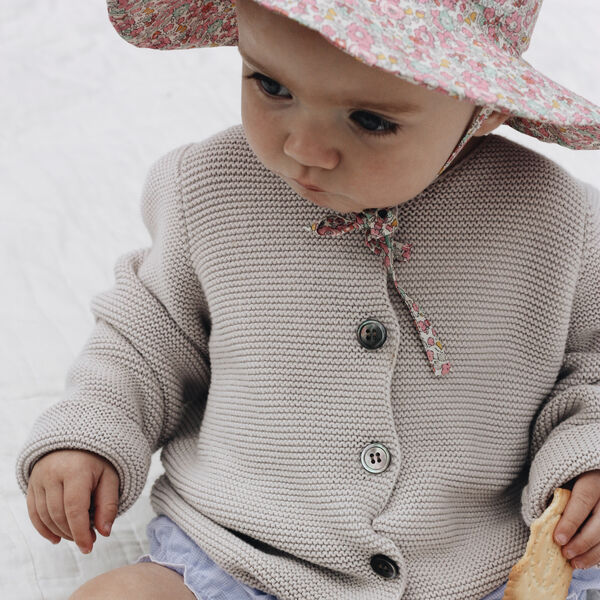 Yvonne Hat Baby, pink betsy, Lalaby