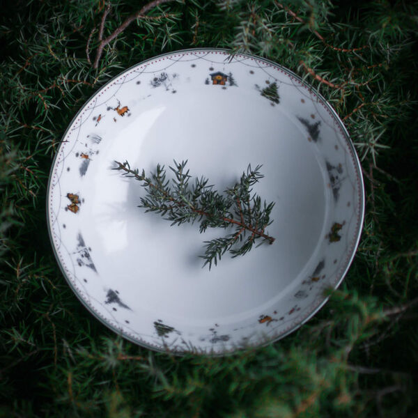 Christmas Morning Story | Low Serving Bowl | &Oslash; 27, Wik & Wals&oslash;e