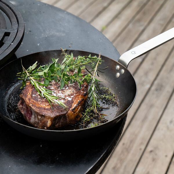 Frying Pan carbon steel &Oslash; 24 cm, Gastrotools