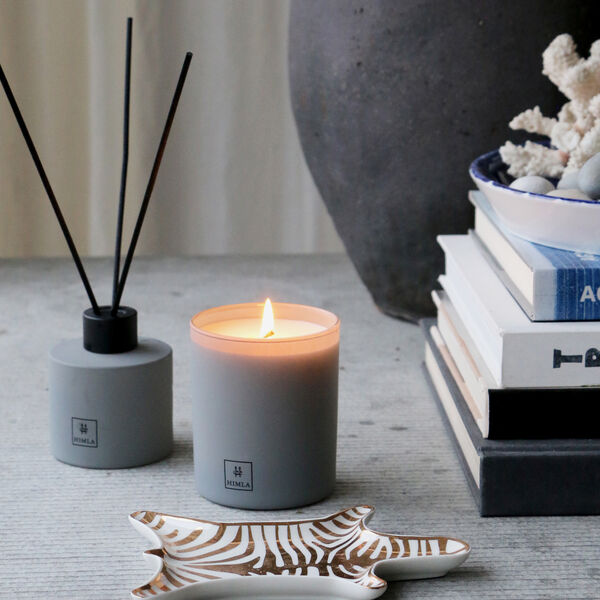 Inhale Scented Candle, sense of silence, Himla