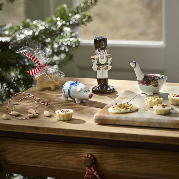 Hammersh&oslash;i Christmas Nutcracker porcelain figurine, K&auml;hler