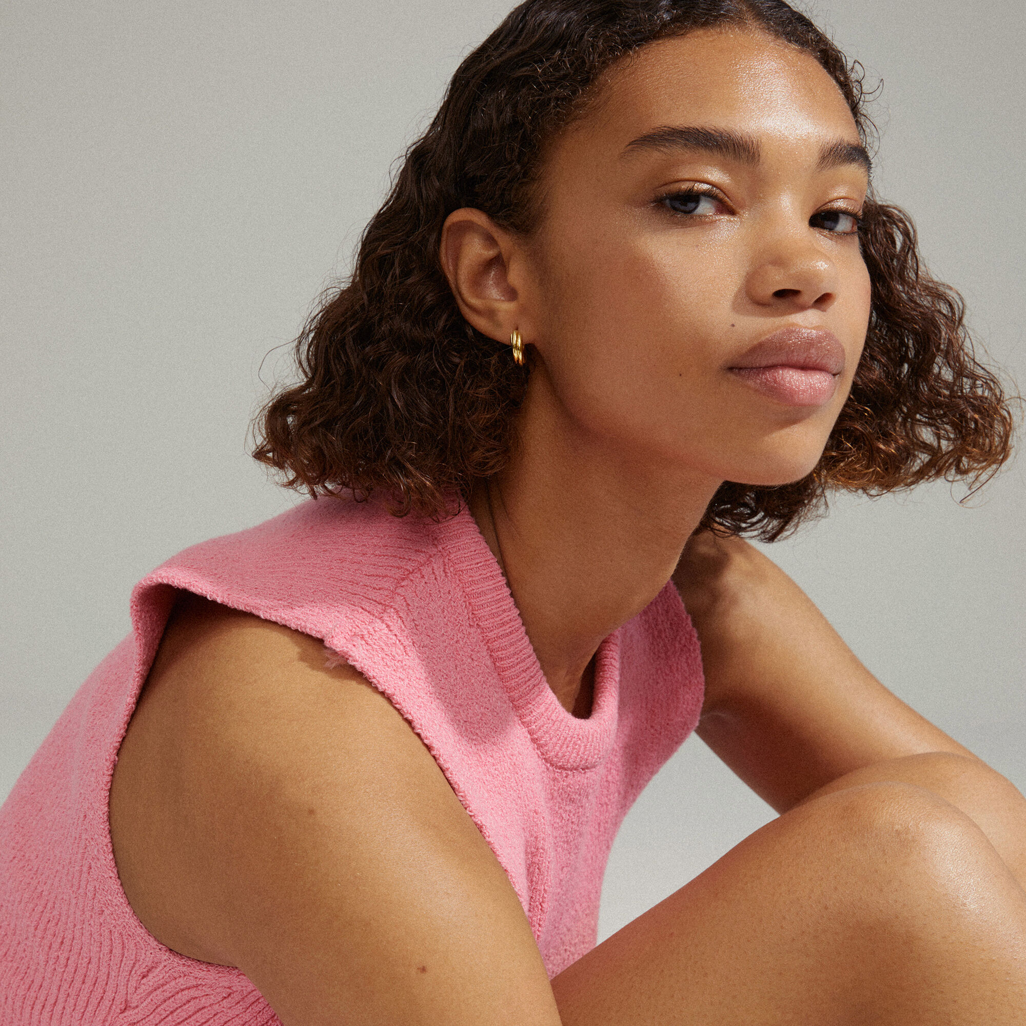 Chunky huggie sale hoops