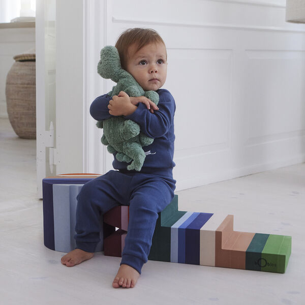 Crocodile M, green mountain, bObles