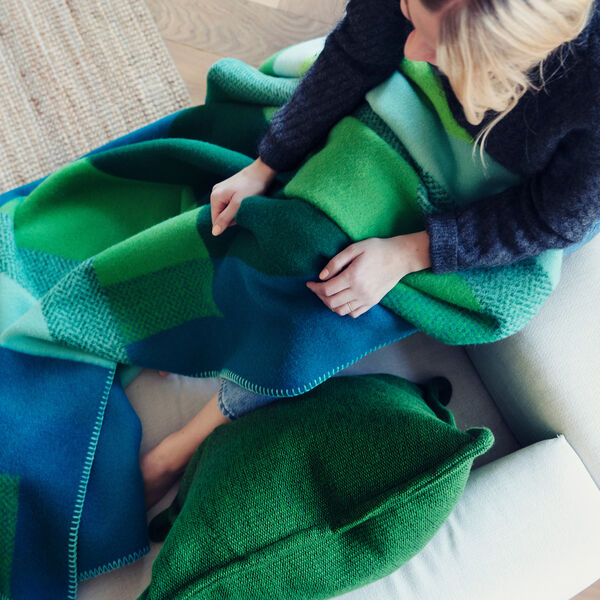 MIKKEL Throw, green, R&oslash;ros Tweed