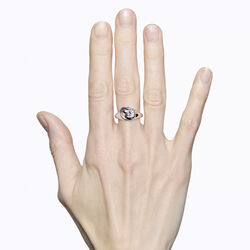 Swan Mini Signet Ring, silver, Maria Black