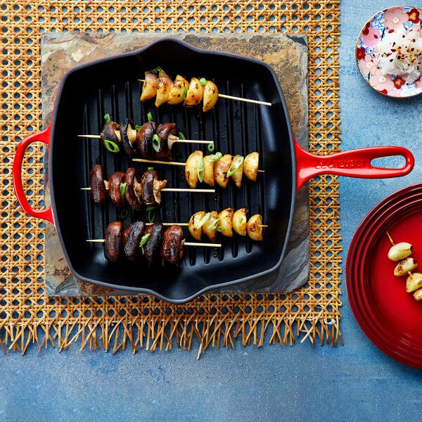 Signature cast iron square grillit 26 cm, cerise, Le Creuset