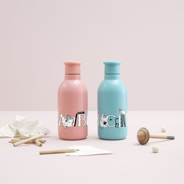 Moomin ABC vacuum insulated bottle 0,5 L, moomin salmon Moomin ABC vacuum insulated bottle 0,5 L, moomin salmon, RIG-TIG