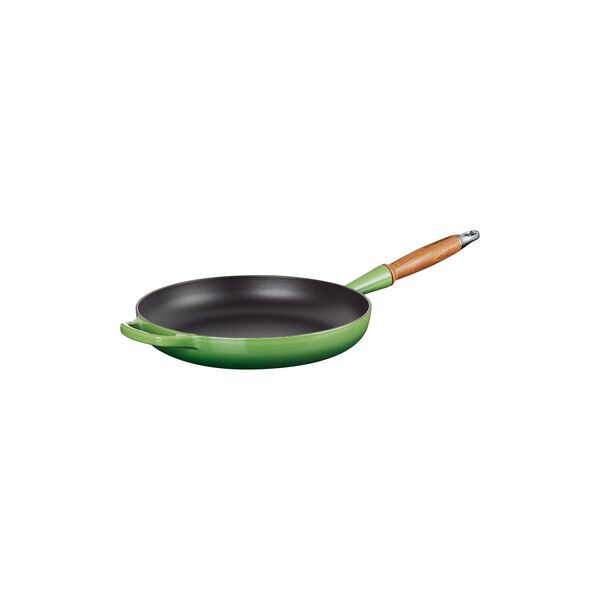 Signature Frying Pan with Wooden Handle Ø 28 cm, bamboo green Signature Frying Pan with Wooden Handle Ø 28 cm, bamboo green, Le Creuset