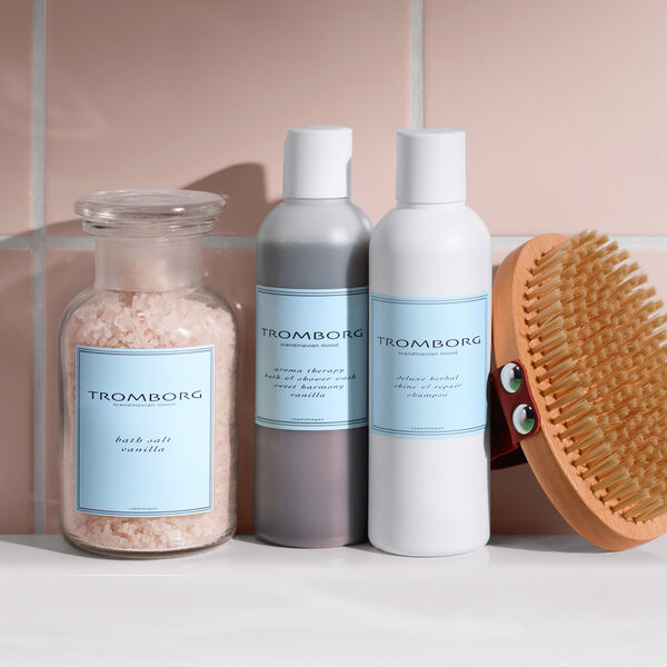 Deluxe Herbal Shine & Repair Shampoo, Tromborg