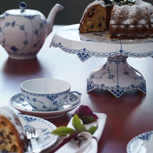 Blue Fluted Half Lace Cup with Saucer 20 cl, Royal Copenhagen