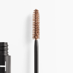 Brow Fix Brown, Tromborg