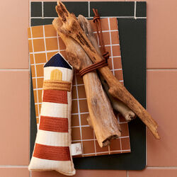 Klint Lighthouse Rattle, Dear April