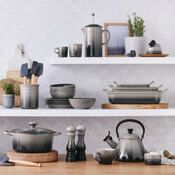 Kone Kettle, flint, Le Creuset