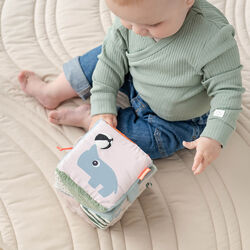 Deer Friends Fold-out Sensory Cube, colour mix, Done by Deer