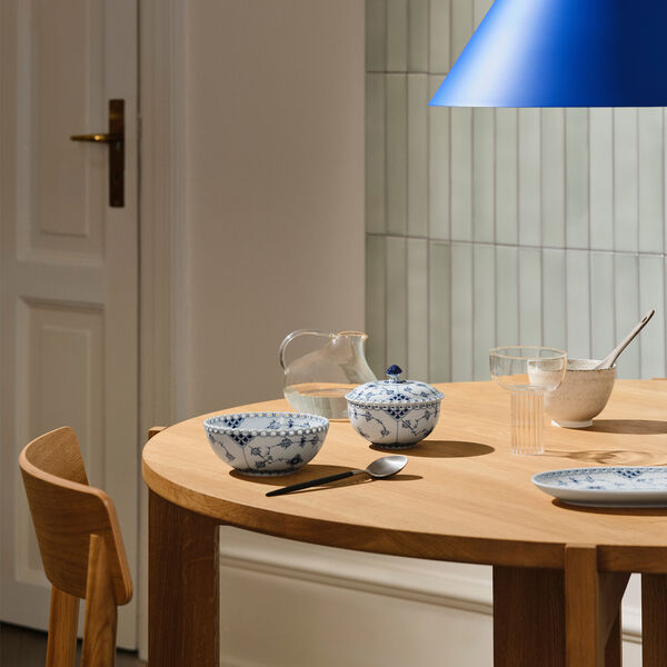 White Fluted Full Lace Bowl with Lid 35 cl, Royal Copenhagen