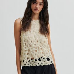 Gleam Top, summer sand, Second Female